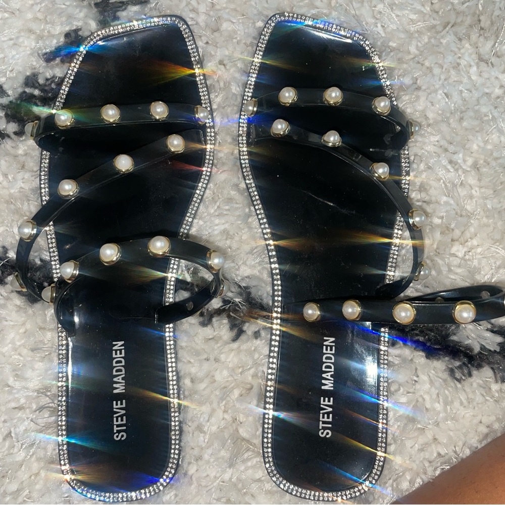 Steve Madden Sandals Pearl, Silver and Black